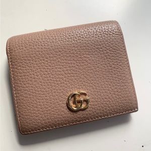 Gucci GG Marmont card case wallet